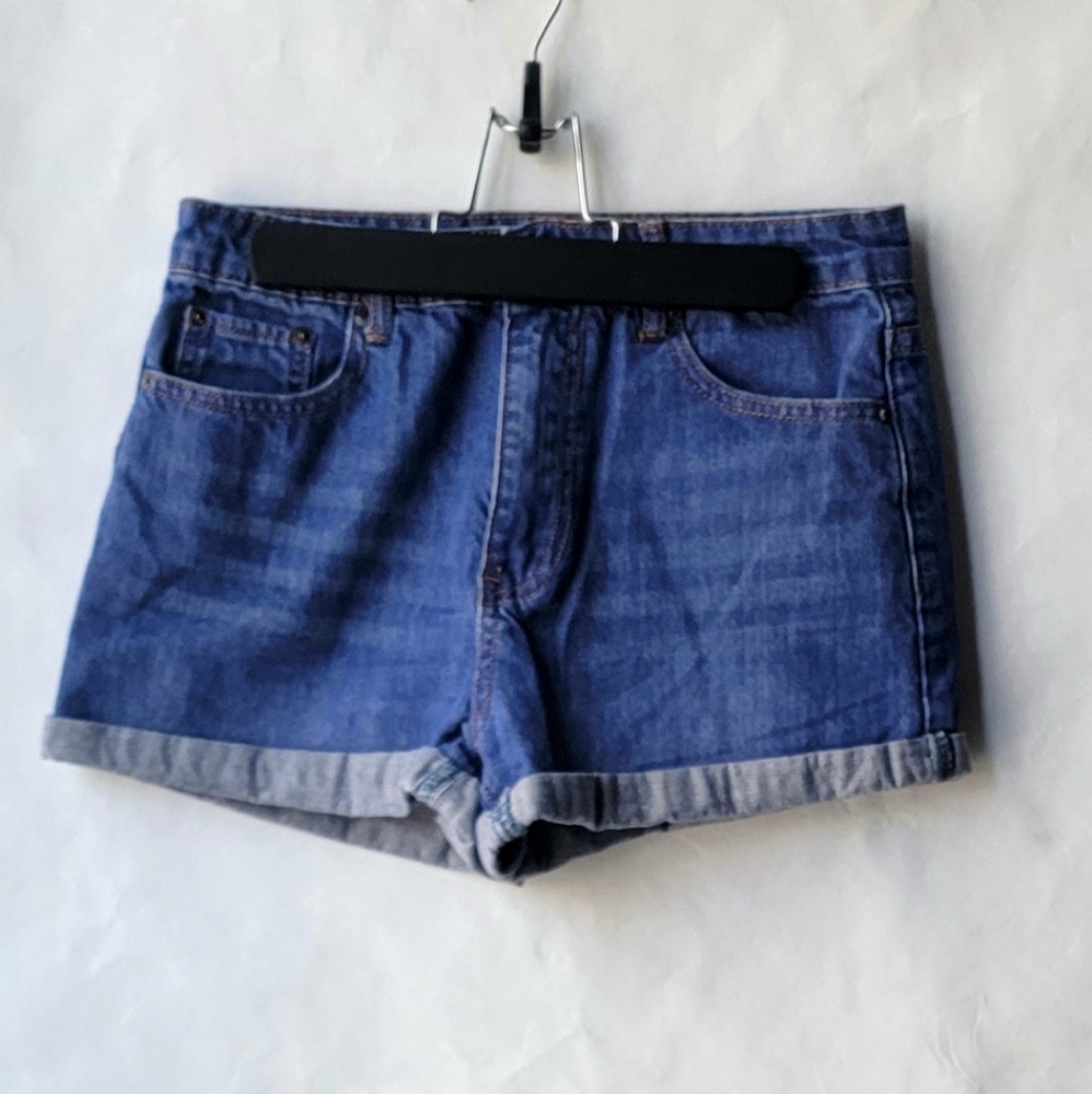 🛍3 for $30 F21 Blue High Rise Jean Shorts Sz 26
